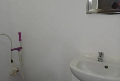 Particular inchiriez garsoniera central - 1