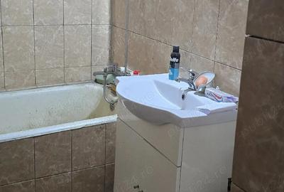 Apartament de vanzare - 3