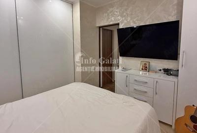 Apartament cu 6 camere decomandat în Faleză - 4