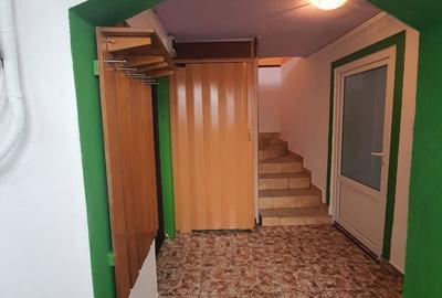 Casă cu 6 camere cu Teren 198 Mp în Berceni - 16