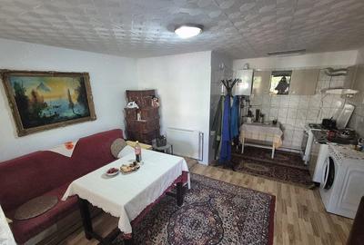 Casă cu Teren 1200 Mp în Central - 9