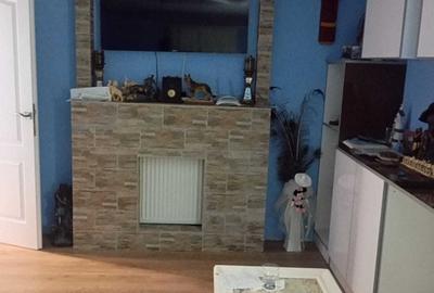 Apartament cu 2 camere decomandat în Central - 1