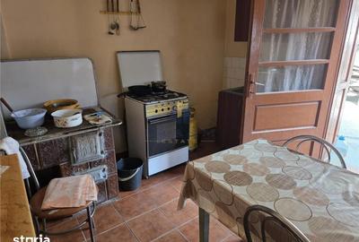 Casă cu 3 camere cu Teren 3748 Mp în Nădrag - 13
