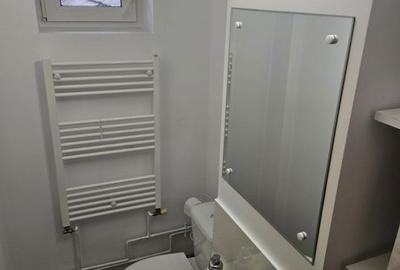 Apartament cu 3 camere, mobilat în Central - 2