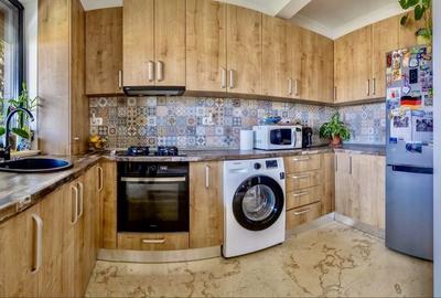 Apartament cu 4 camere decomandat în Păcurari - 1