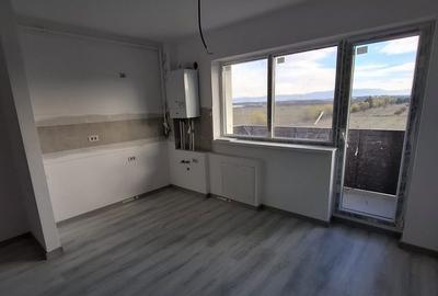 Apartament cu 2 camere în Sânpetru - 2