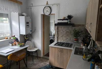 Casa de vanzare central in Sannicolau Mare - 2