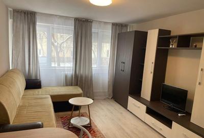 Garsonieră nedecomandată în Tractorul