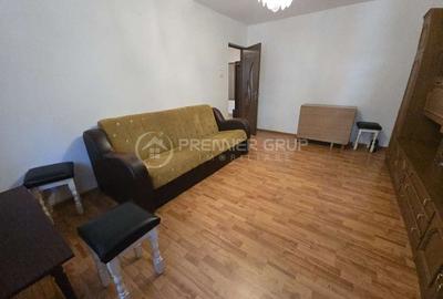 Apartament cu 2 camere, mobilat în Nicolina