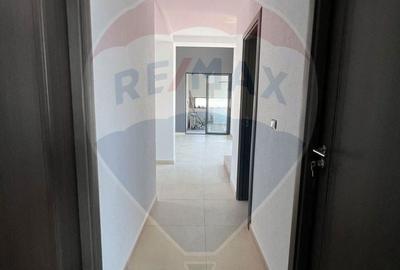 Casă cu 5 camere cu Teren 450 Mp în Nord - 8