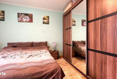 Apartament cu 3 camere decomandat în Giurgiului - 14