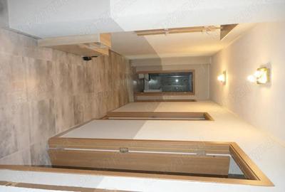 Apartament cu 3 camere decomandat în Central - 4