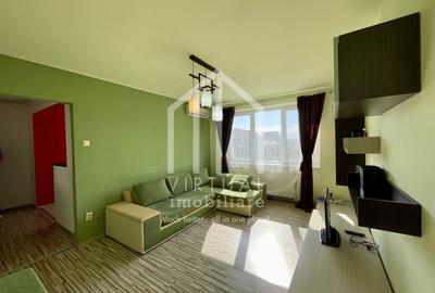 Apartament cu 3 camere semidecomandat, mobilat în Hipodrom 1 - 2