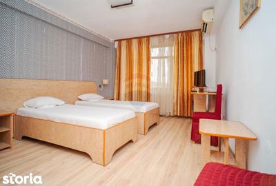 Spațiu comercial, de 1,855 mp, în Central - 5