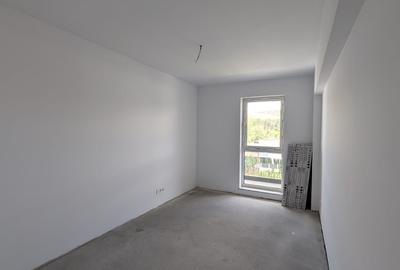 Apartament cu 3 camere semidecomandat în Florești - 8
