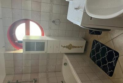 Inchiriez ap la plaja - 2