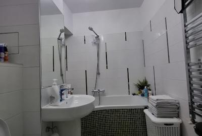 Apartament cu 3 camere decomandat în Giurgiului - 13