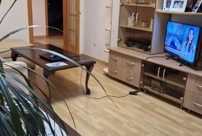 Apartament cu 3 camere decomandat în Aviației - 1