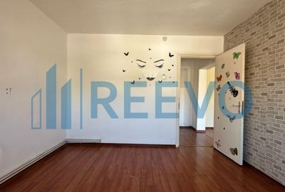 Apartament cu 2 camere semidecomandat, mobilat în Sud - 12