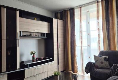 Apartament cu 3 camere semidecomandat în Central - 7