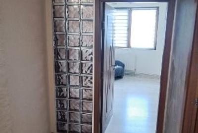 Apartament cu 4 camere decomandat în Calea Călărașilor - 5