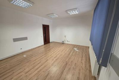 Garsonieră decomandată în Făcăi - 6