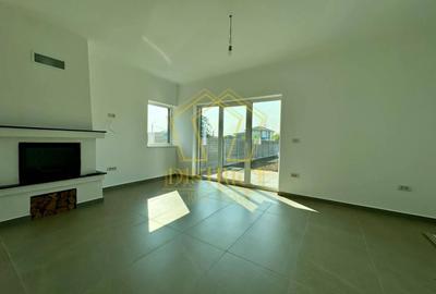 Duplex cu 5 camere cu Canalizare în Becicherecu Mic - 1