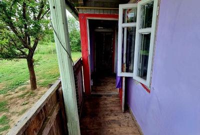 Casă cu 3 camere în Podu Turcului - 4