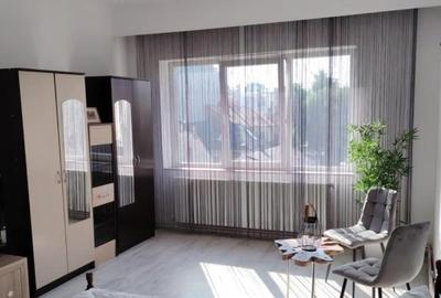 Apartament cu 2 camere decomandat în Central - 1