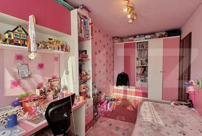 Apartament cu 4 camere, 80 mp, splaiul Cri?anei-decebal, modern - 1