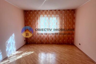 Apartament 3 camere-SAVINESTI - 4