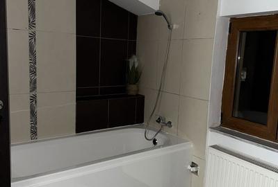 Apartament cu 4 camere decomandat în Central - 8