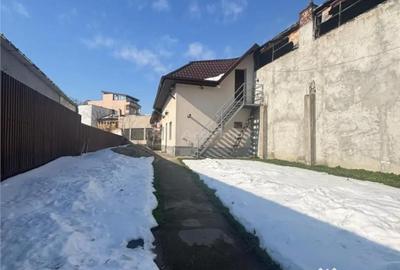 Casă cu 6 camere cu Teren 469 Mp în Coșbuc - 2