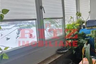 Apartament cu 3 camere decomandat în Central - 8
