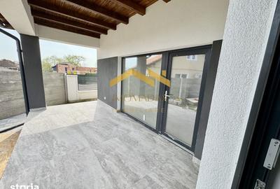 Casă cu 3 camere cu Teren 400 Mp în Sânmihaiu Român