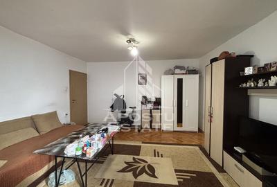 Apartament cu 2 camere semidecomandat, mobilat în Complex Studențesc - 8