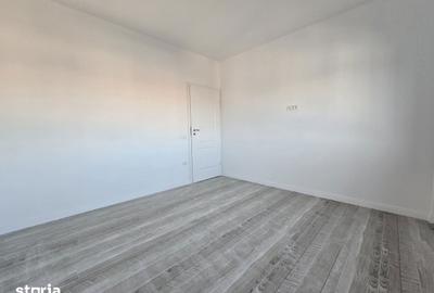Apartament cu 3 camere în Micro 3 - 5