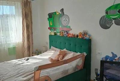 Apartament 3 camere, decomandate, zona Tractorul. - 2