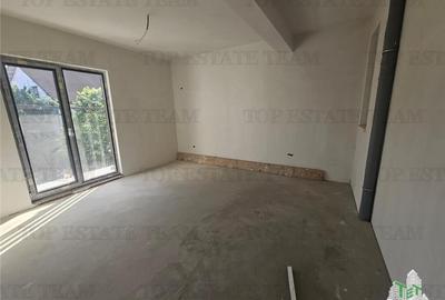 Vila noua 4 camere de vanzare metrou Pacii-sector 6 - 8