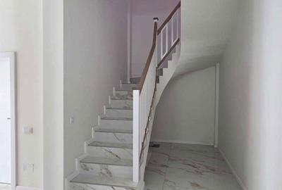 Casă cu 4 camere în Central - 7