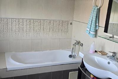 Apartament cu 3 camere decomandat în Telegrafului - 9