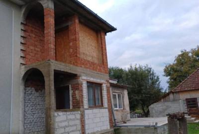 Casă cu 4 camere în Paulian - 6