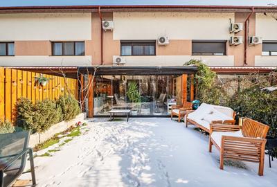 Duplex P+1+M cu grădină proprie, terasă și acces la piscină. - 19