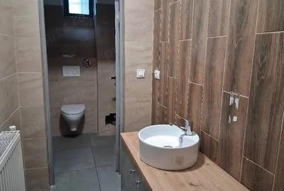 Inchiriez spa?iu comercial Inchiriez spa?iu comercial - 2