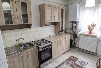 Apartament cu 3 camere decomandat în Zorilor - 1