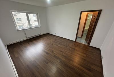 Apartament cu 2 camere semidecomandat în Inel I - 1