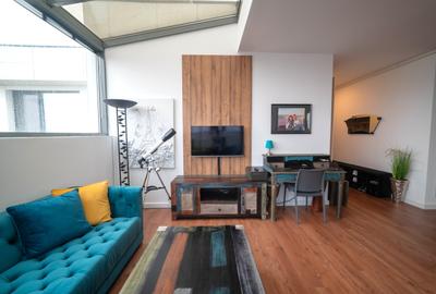 Penthouse cu 3 camere semidecomandat, mobilat în Torontalului - 3