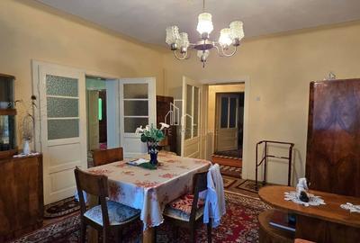 Casă cu 4 camere cu Canalizare în Central - 9