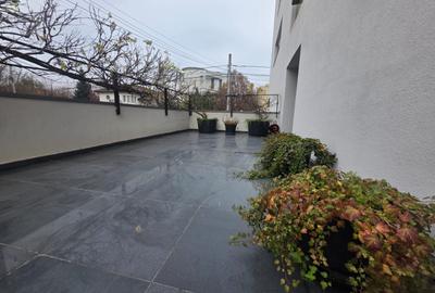 Pipera: Apartament deosebit cu 2 camere, terasa de 35 mp si o curte de 50 mp !!! - 2