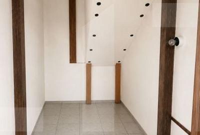Casă cu 8 camere cu Teren 688 Mp în Pârneava - 16